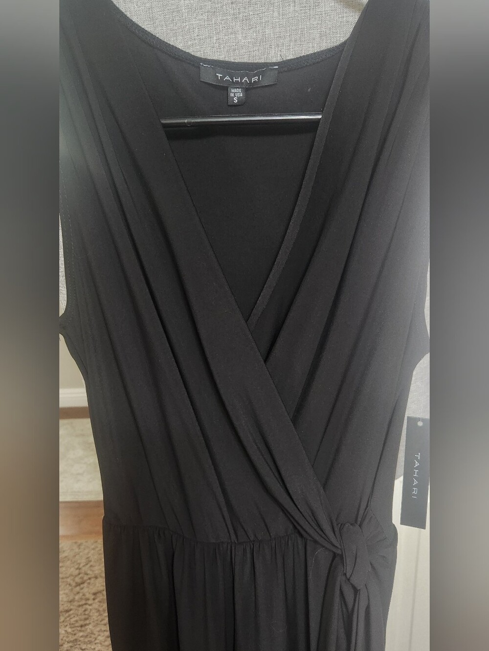 NWT Tahari Minimalist Sleeveless Tie Waist Jumpsuit Black Size S - Picture 3 of 8